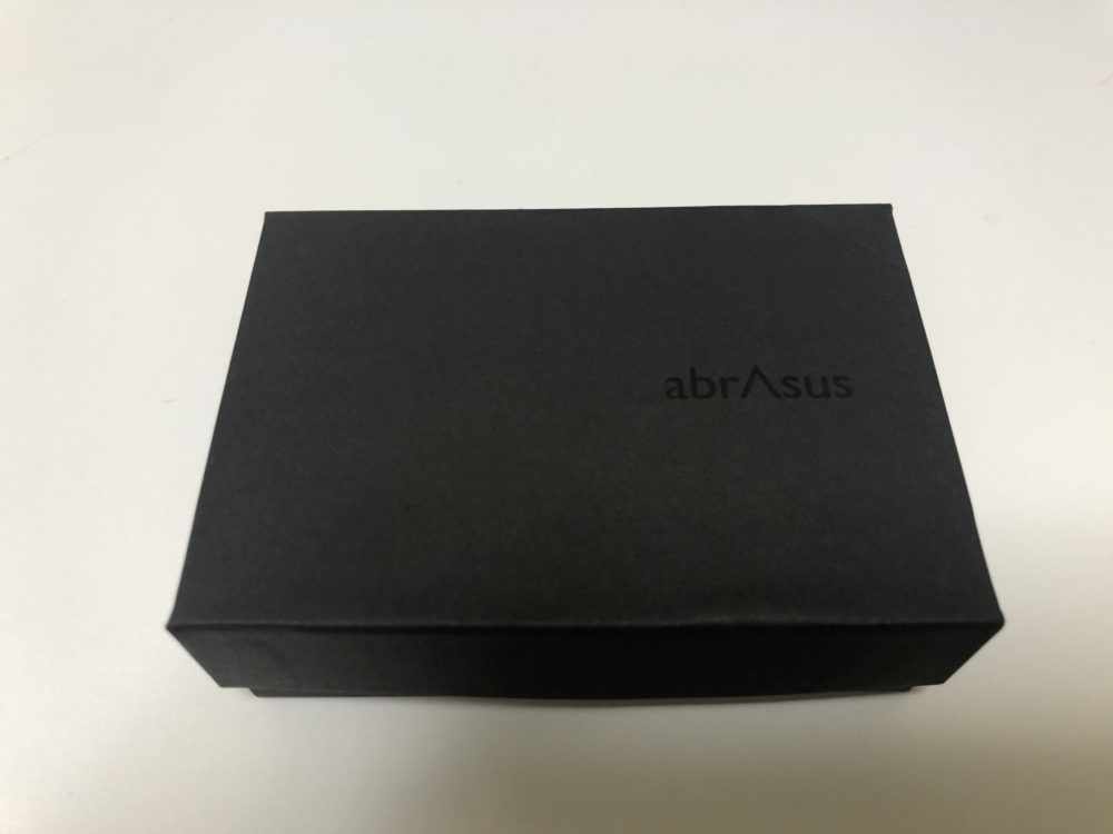 abrAsus　小さい財布1